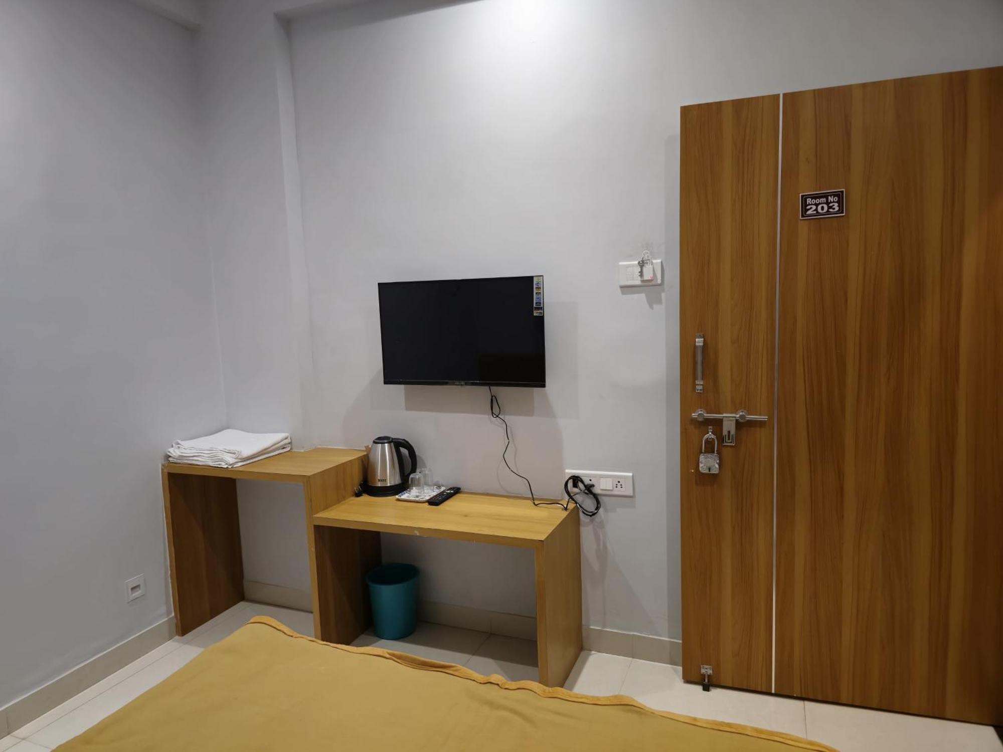 Vivanta Inn Lodge, Szolápur Kültér fotó